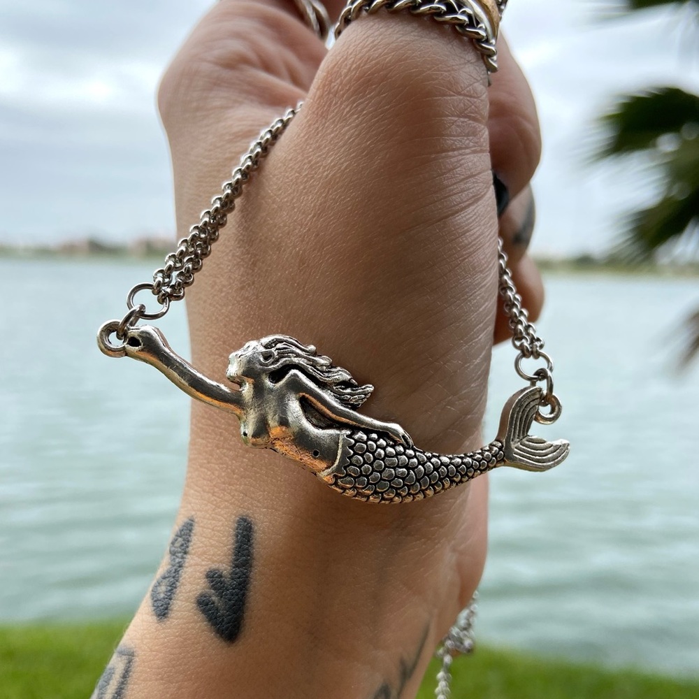 Stainless steel Double chain mermaid charm choker necklace - Picture 5 of 10